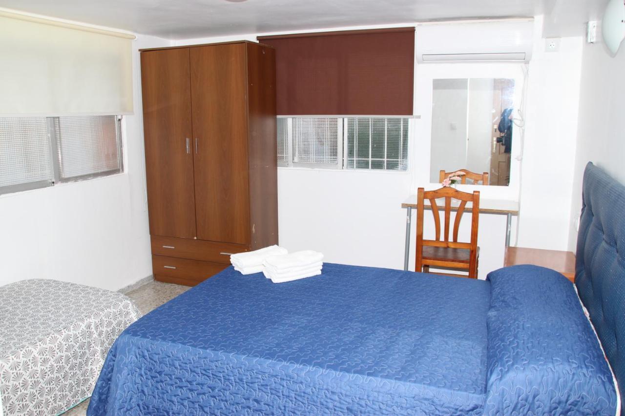 Pension La Lambra Azul Alicante Kültér fotó